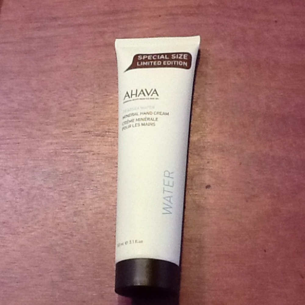 Ahava Mineral Hand Cream Fabfitfun